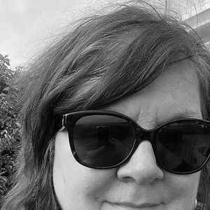 Meet your Posher, Dianna